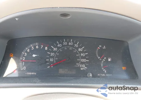 2005 Toyota Corolla Le из США, поврежденный, VIN 1NXBR32E95Z358105